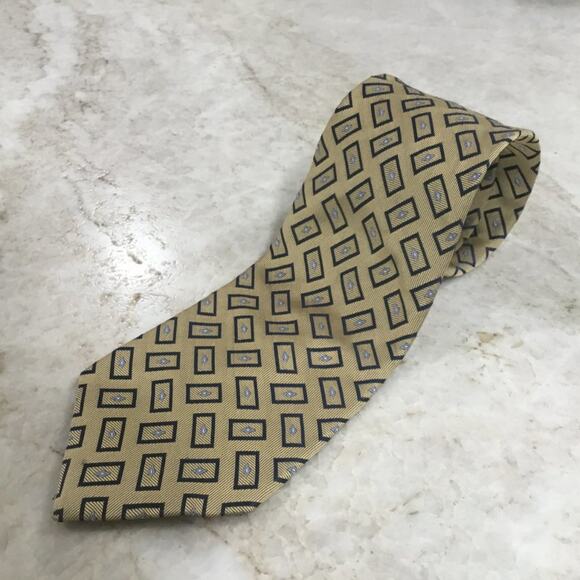 IZOD SILK TIE - Picture 3 of 6